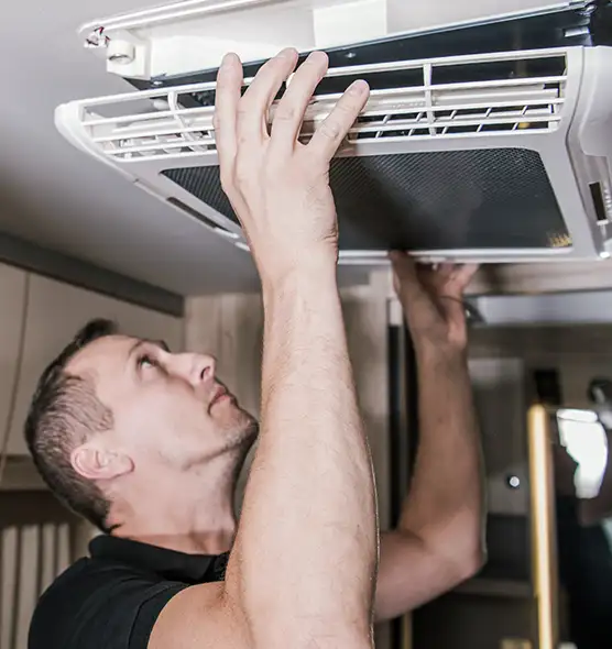  Professional Licensed And Insured Cleaners in Midway, FL